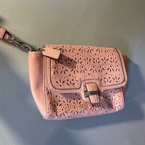 Coach 50632 Taylor eyelet leather flap clutch wristlet, Pink